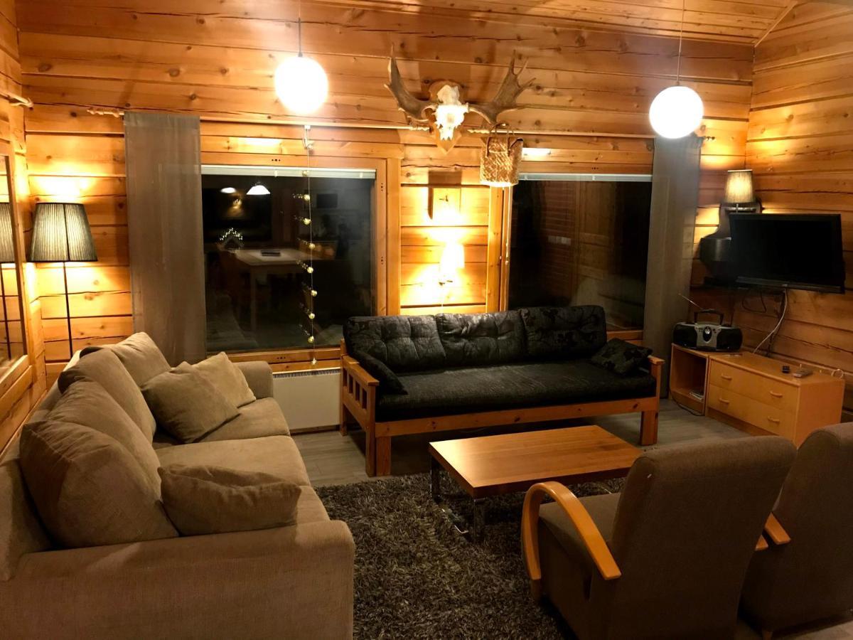 Loma-Laattaja Villa Hyrynsalmi Exteriör bild
