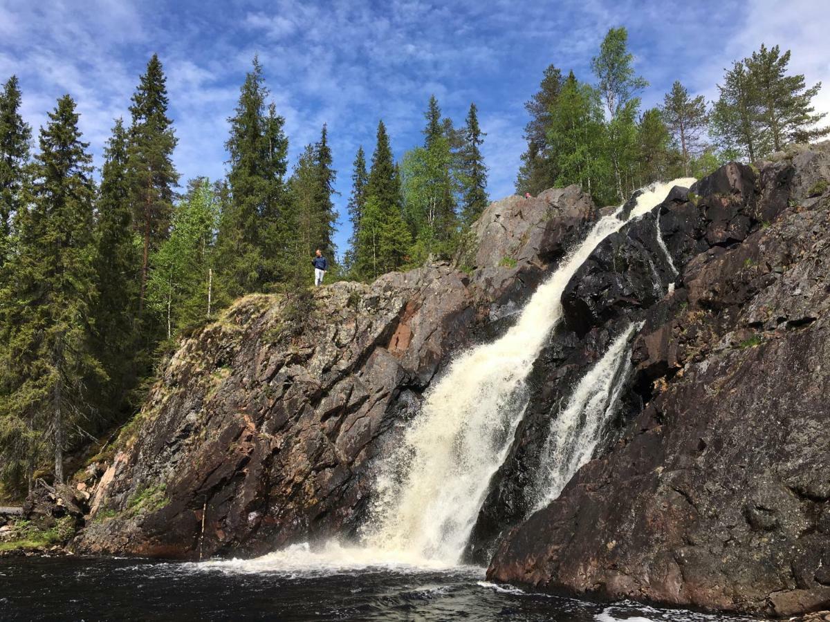 Loma-Laattaja Villa Hyrynsalmi Exteriör bild